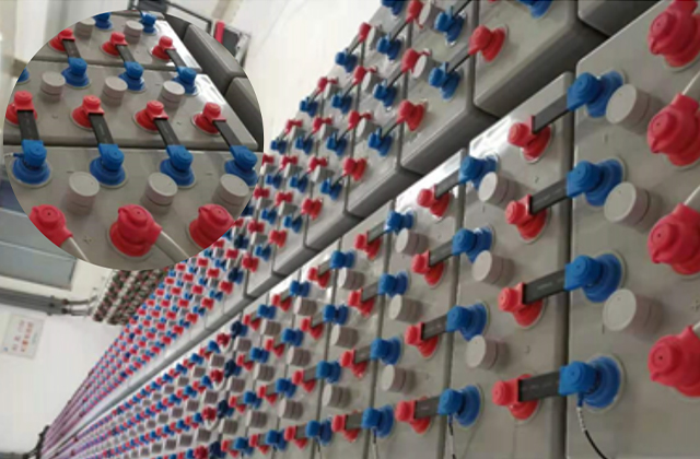 中國(guó)華能1000MW 動(dòng)力機(jī)組用220V 管式膠體鉛酸蓄電池，OPzV2-2500，104 只/ 組